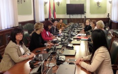 21. децембар 2016. Представнице Женске парламентарне мреже са представницама невладине организације Астра